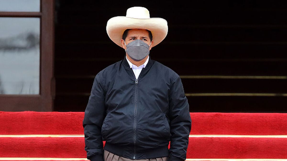 Castillo presenta un 'habeas corpus' para evitar que la Fiscalía registre el palacio Presidencial de Perú Castillo presenta un 'habeas corpus' para evitar que la Fiscalía registre el palacio Presidencial de Perú