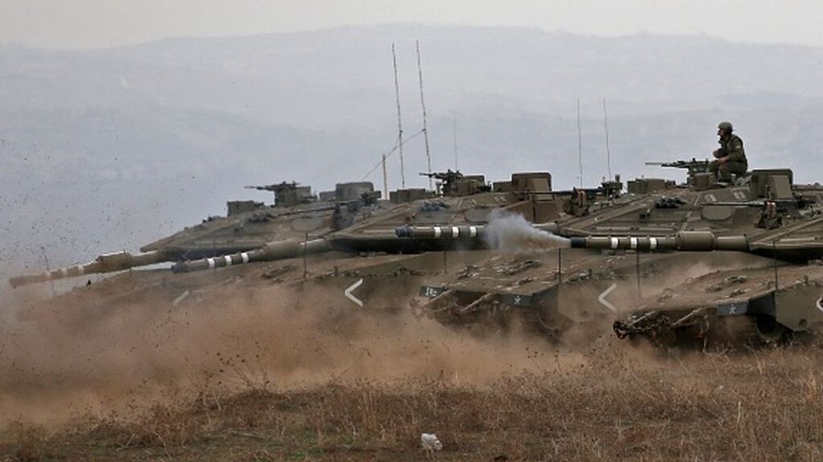 Israel ataca el puerto sirio de Latakia Israel ataca el puerto sirio de Latakia