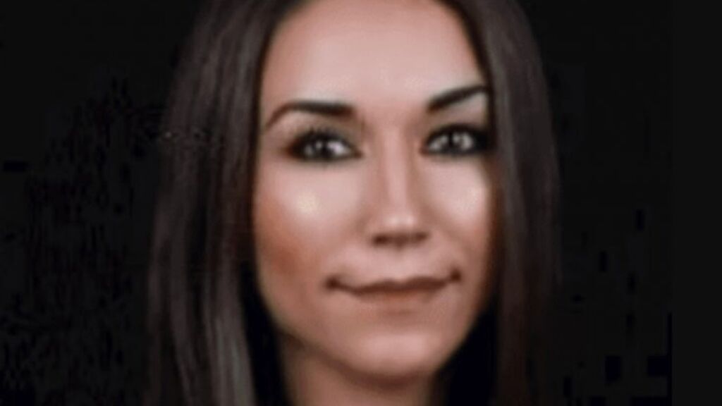 Vera Mekuli, una agente de la policía de Nueva York de 26 años, realizó unos bailes eróticos a su superior durante una fiesta de Navidad