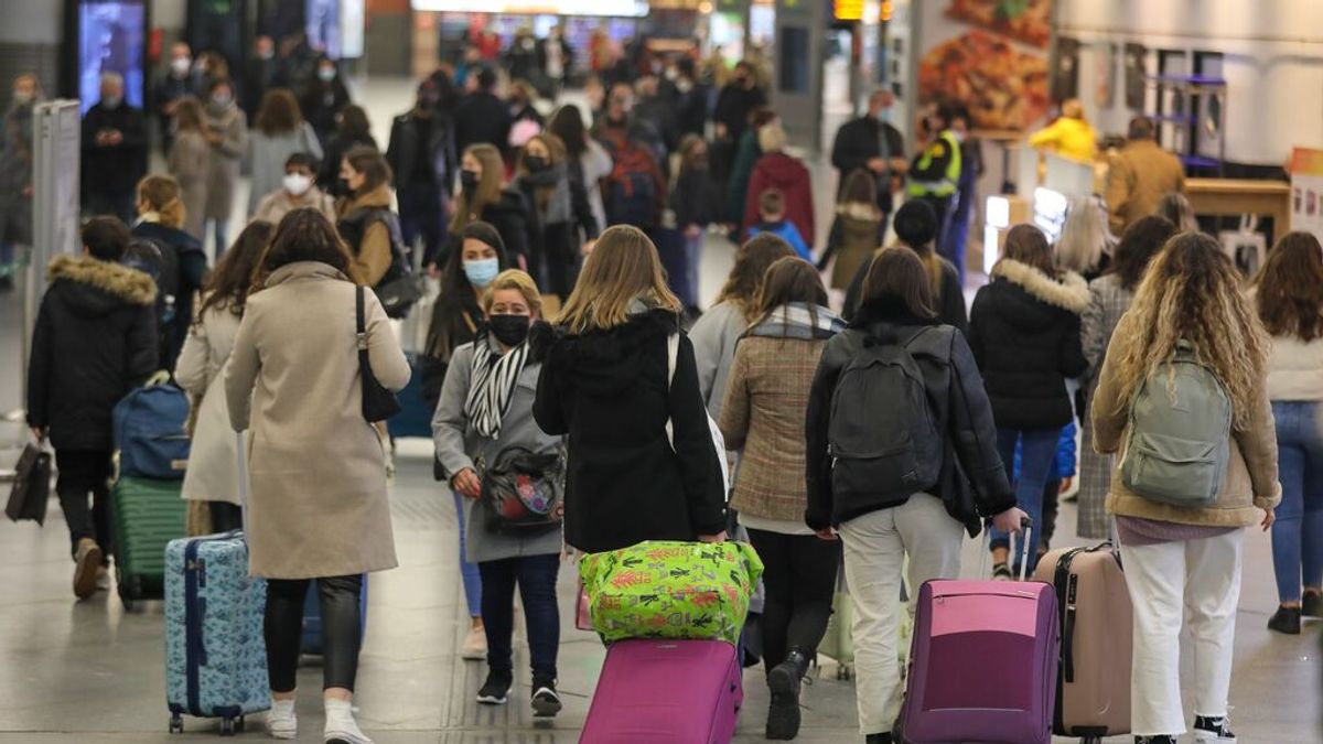 España suma otro récord de contagios de la pandemia España suma otro récord de contagios de la pandemia