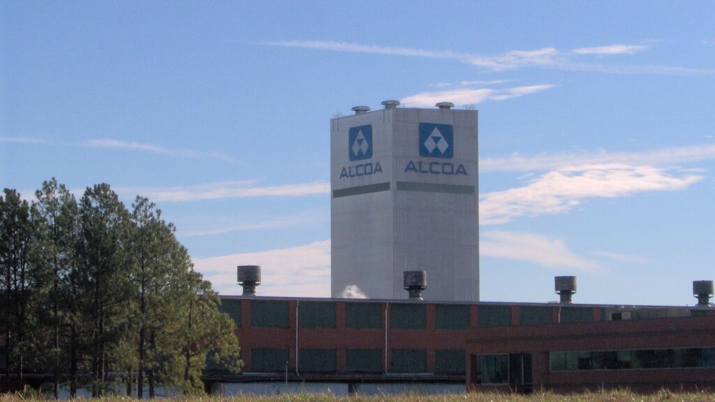 El comercio gallego aventura cierres en A Mariña tras el apagón de las cubas de Alcoa
