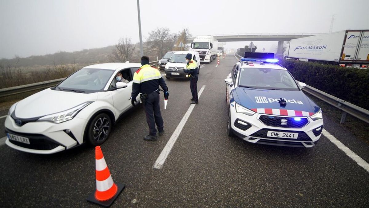 Tres muertos y 10 heridos por un accidente en Castelldans (Lleida) con más de 20 vehículos