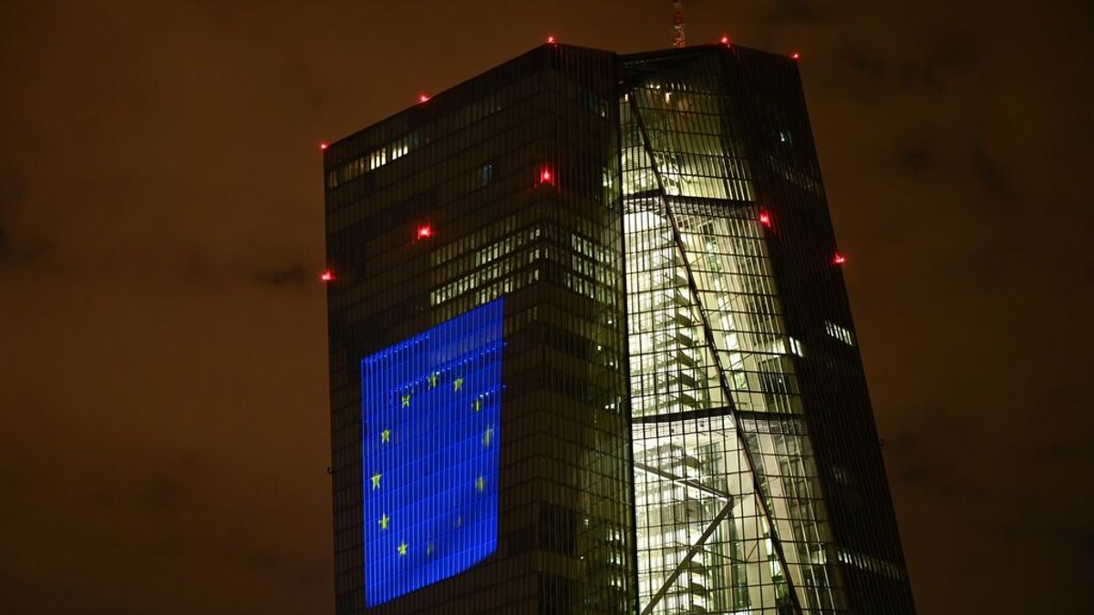 Europa conmemora el 20 aniversario del euro como un pilar de estabilidad en tiempos de crisis Europa conmemora el 20 aniversario del euro como un pilar de estabilidad en tiempos de crisis