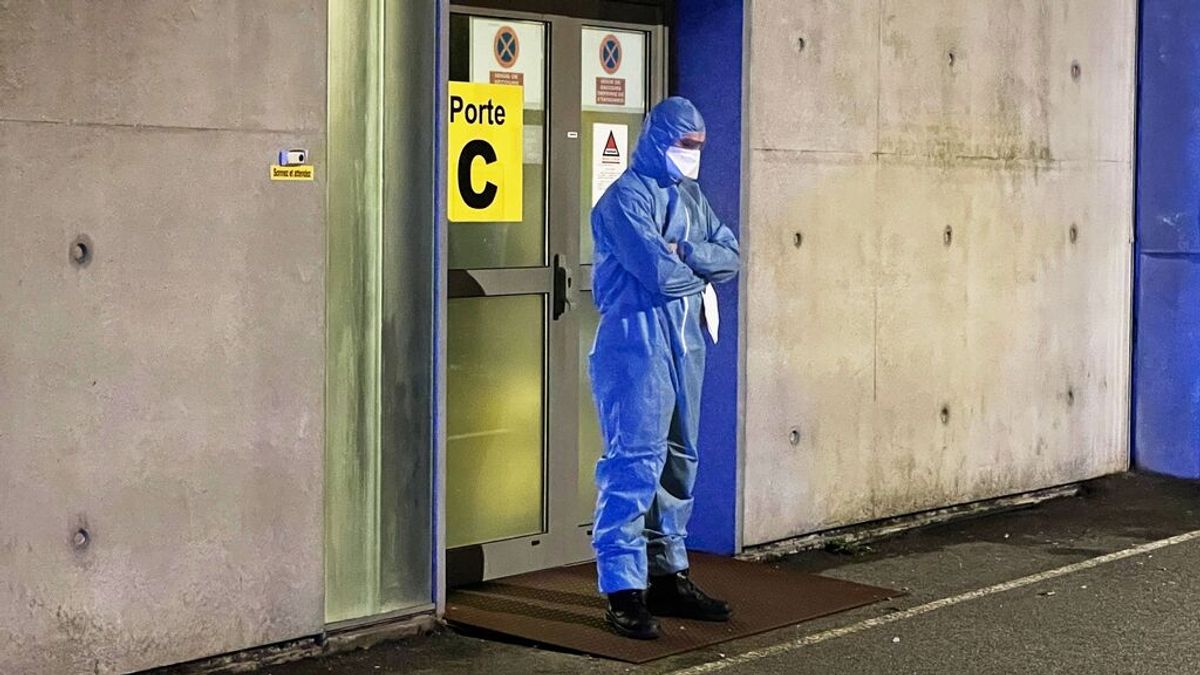 Francia impone el uso de mascarillas en los niños a partir de 6 años en lugares públicos Francia impone el uso de mascarillas en los niños a partir de 6 años en lugares públicos