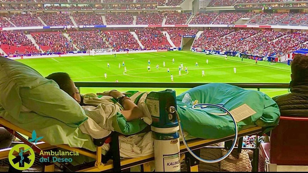 Muere Miguel Toral, el joven que seguía los partidos del Betis desde su camilla Muere Miguel Toral, el joven que seguía los partidos del Betis desde su camilla