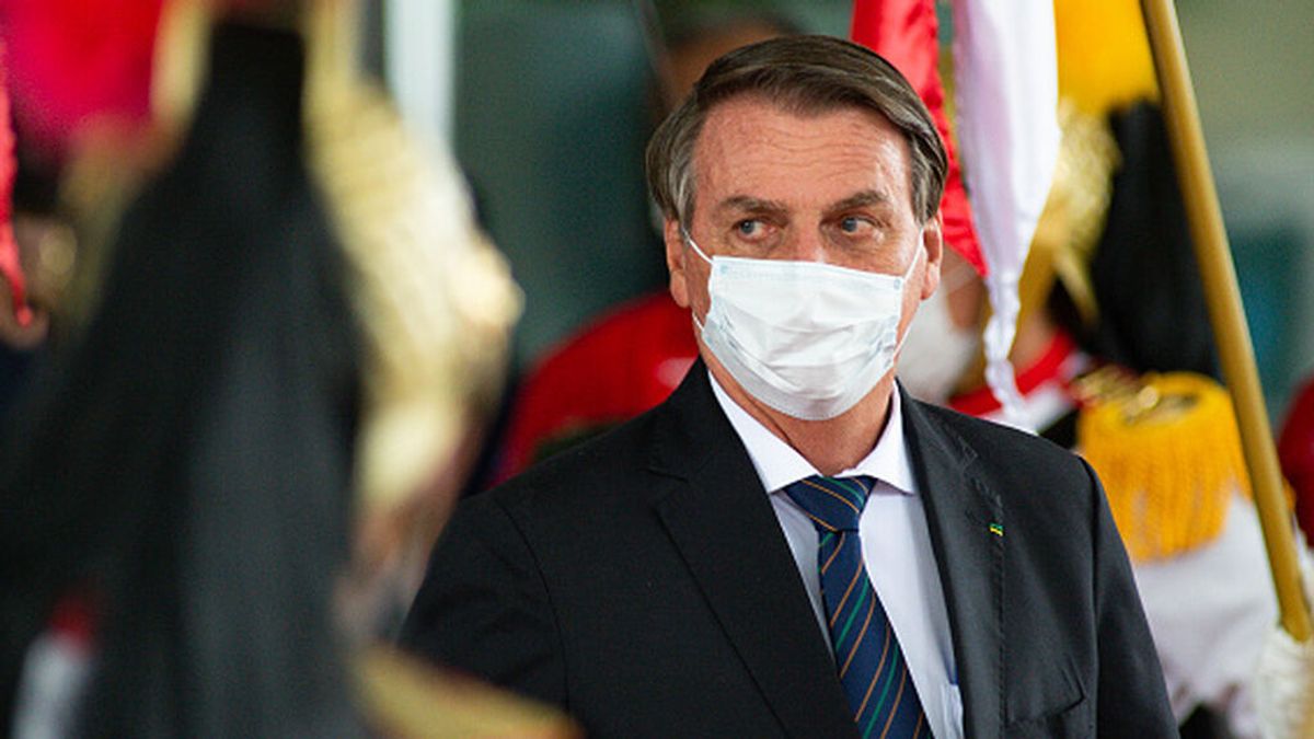 El presidente de Brasil, Bolsonaro hospitalizado de urgencia