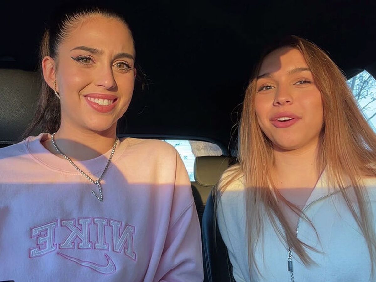 Victoria Caro y su mejor amiga confiesan la mayor locura que han cometido -  mtmad