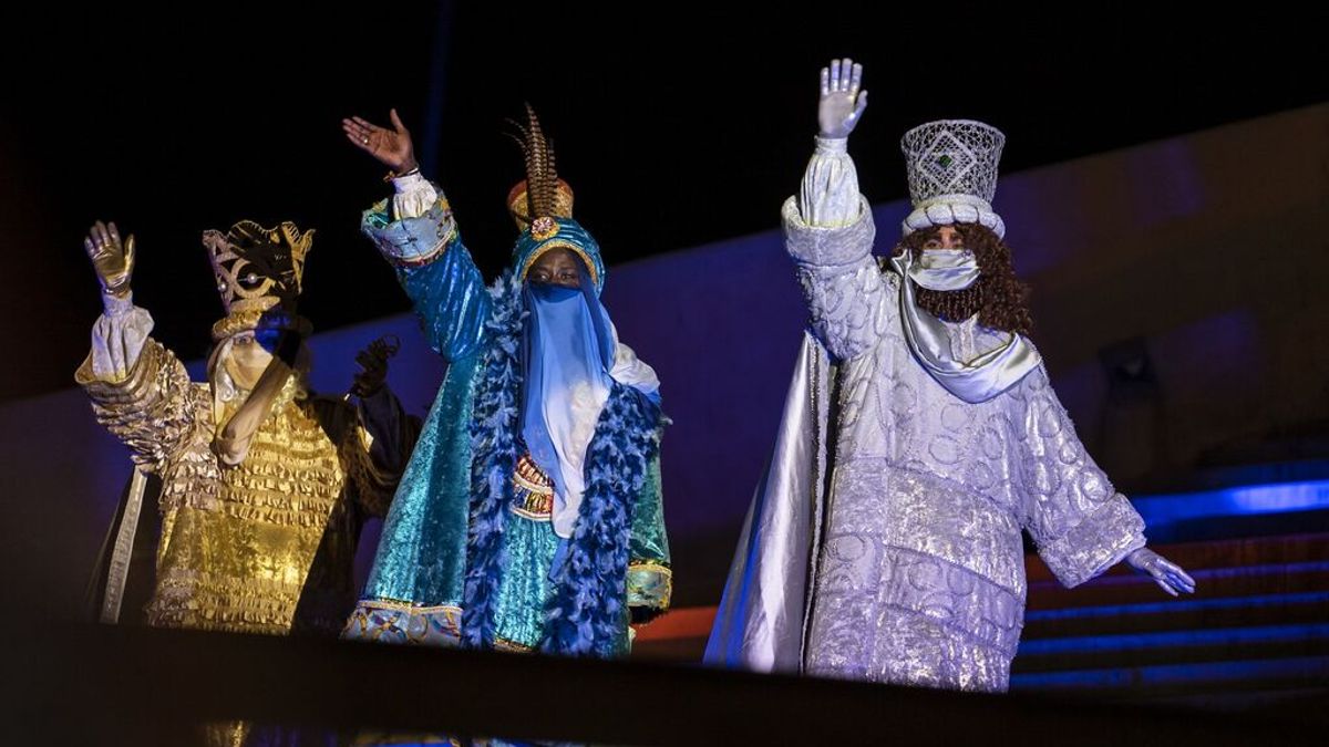 Los Reyes Magos compartirán carroza en la Cabalgata de Barcelona y no repartirán caramelos Los Reyes Magos compartirán carroza en la Cabalgata de Barcelona y no repartirán caramelos