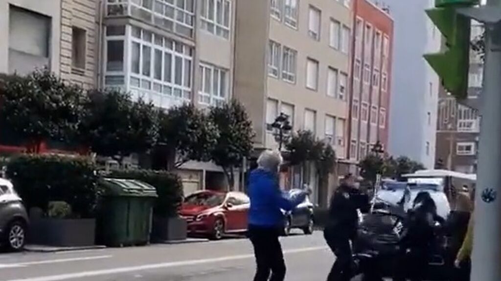 Recibe una paliza por tratar de evitar que otro hombre continúe agrediendo a una mujer en Vigo