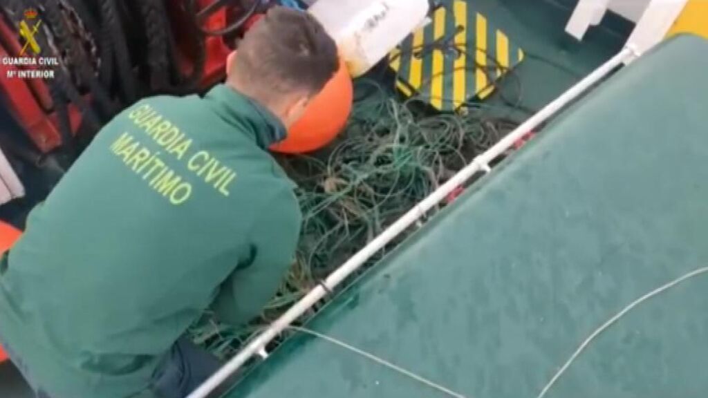 La Guardia Civil localiza el palangre en Ea, Vizcaya