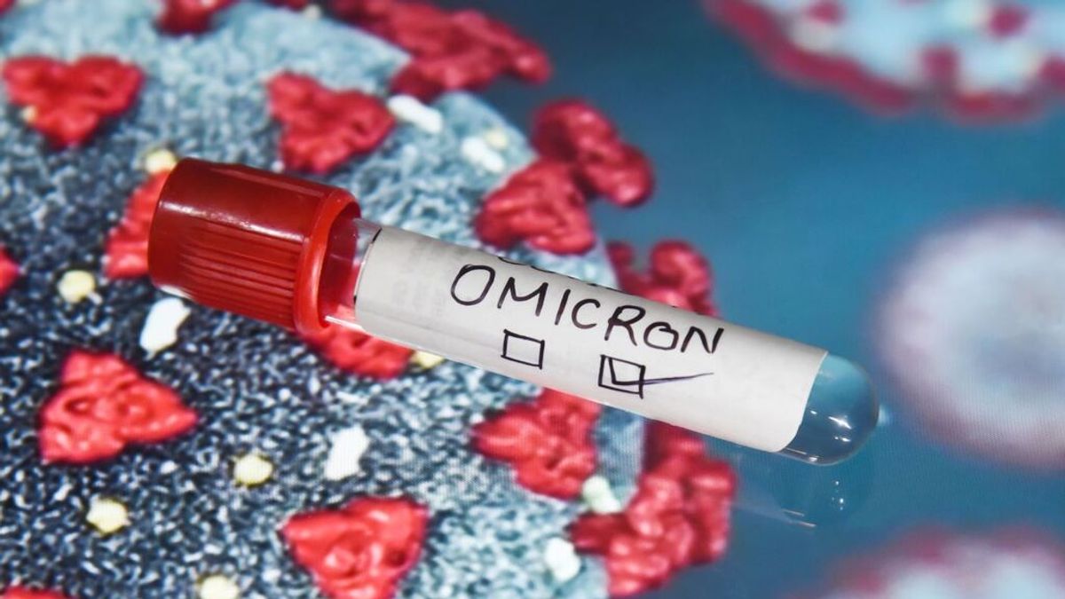 El reto de ómicron, que se contagia más aún que el sarampión pero cursa como una gripe El reto de ómicron, que se contagia más aún que el sarampión pero cursa como una gripe