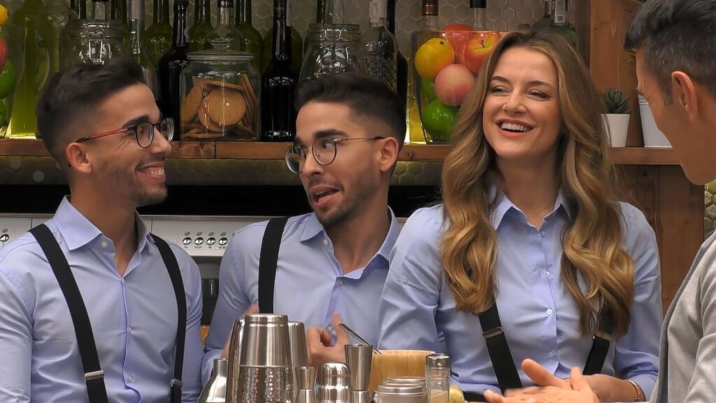 Cómo deshacerte de una cita incómoda: el manual definitivo de 'First Dates Café'