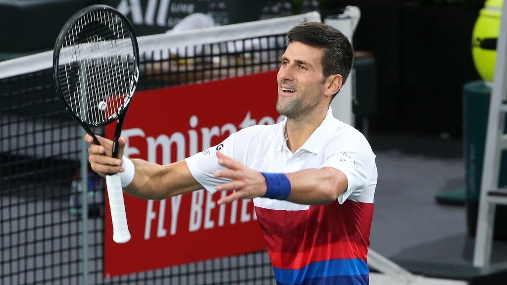 Djokovic pone rumbo a Melbourne: estará en el Open de Australia, sin vacunarse, tras conseguir un exención médica