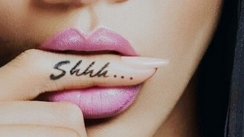 rihanna1_chicfactorgazette-e1390482248612