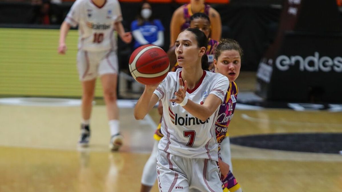 La capitana del Lointek, Belén Arrojo, durante un partido La capitana del Lointek, Belén Arrojo, durante un partido