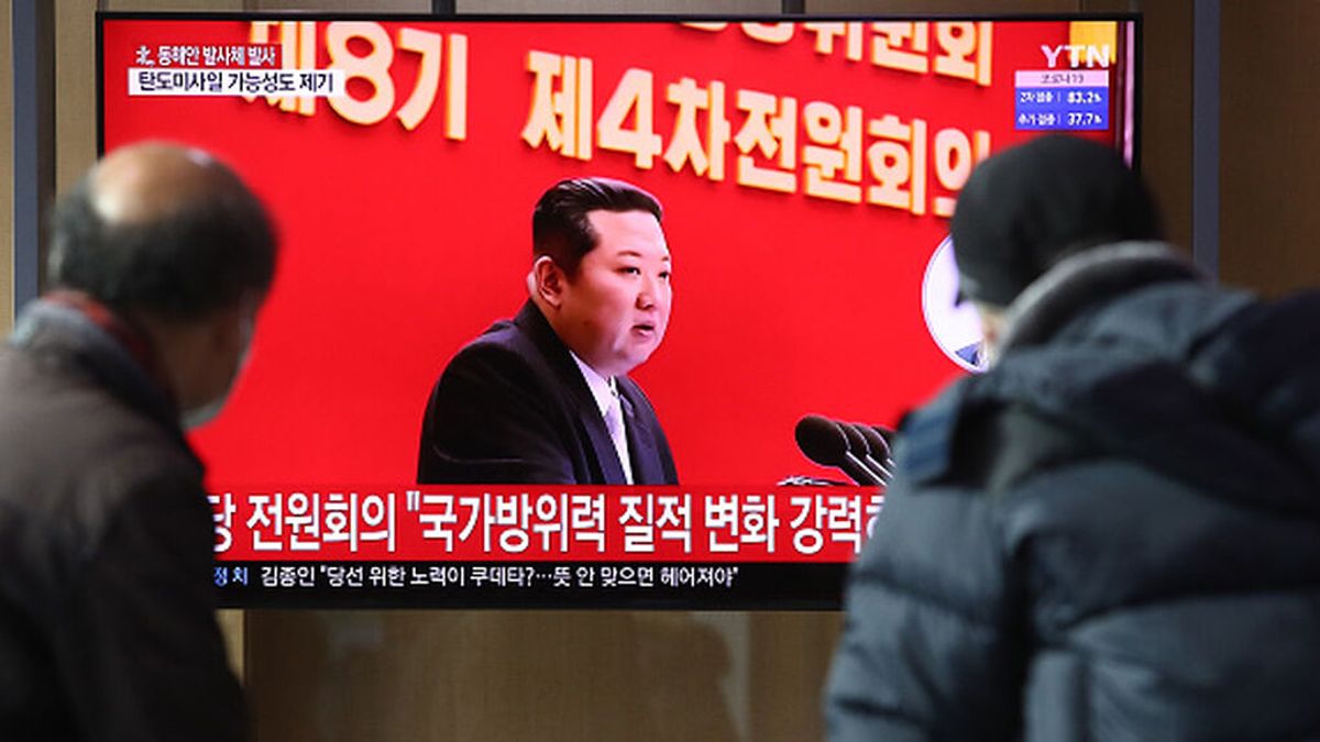 Corea del Norte lanza un proyectil no identificado hacia las aguas del mar de Japón Corea del Norte lanza un proyectil no identificado hacia las aguas del mar de Japón