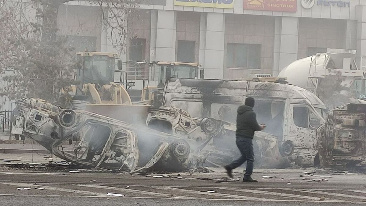 Varios muertos y heridos en las protestas contra el aumento del precio del gas en Kazajistán