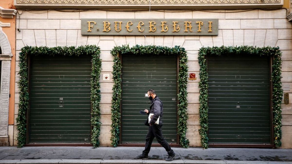 Italia marca un nuevo récord diario de contagios con casi 220.000 nuevos casos en las últimas 24 horas Italia marca un nuevo récord diario de contagios con casi 220.000 nuevos casos en las últimas 24 horas