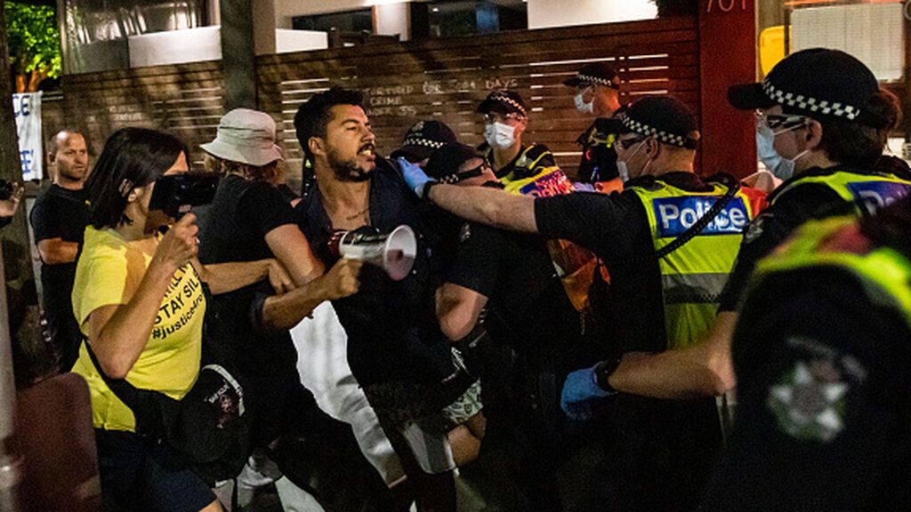 gettyimages-1363194927-594x594