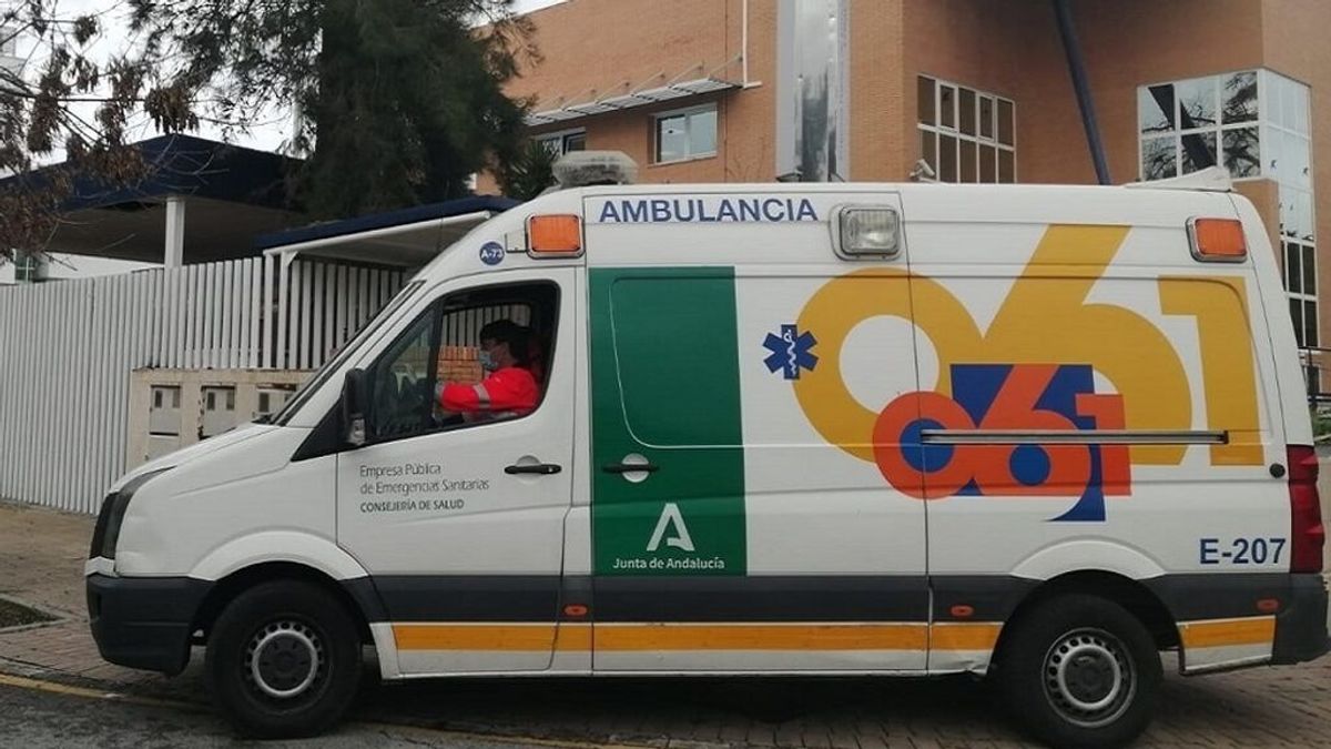 Fallece un bebé de 18 meses tras caer a una piscina en Coria Del Río, Sevilla Fallece un bebé de 18 meses tras caer a una piscina en Coria Del Río, Sevilla