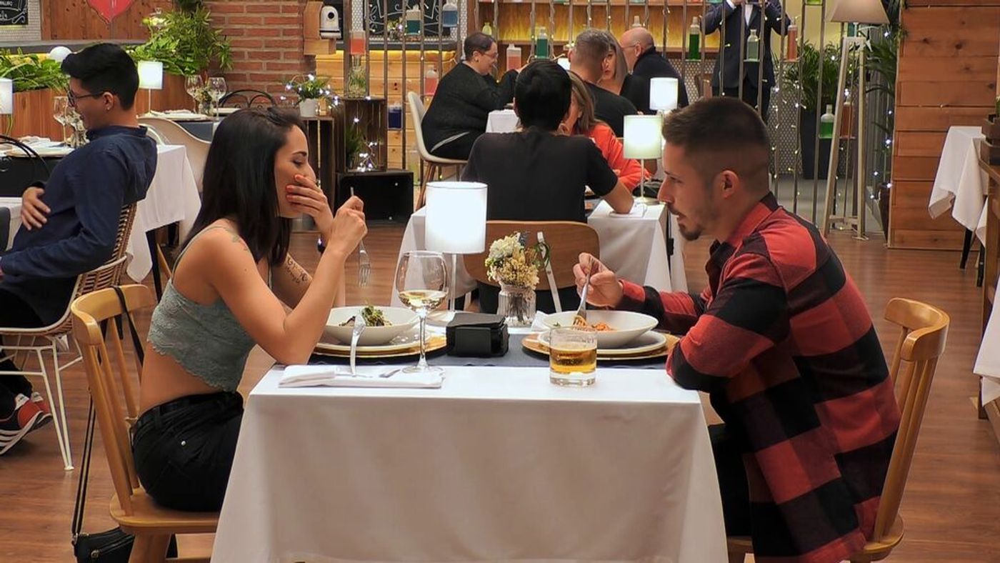 Una promesa salva a Sergio: “con una segunda cita…” First Dates Temporada 5 Top Videos 560
