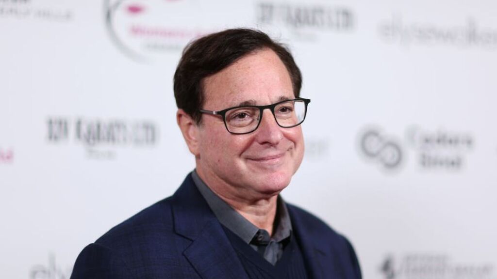 Muere Bob Saget, protagonista de la serie Padres Forzosos