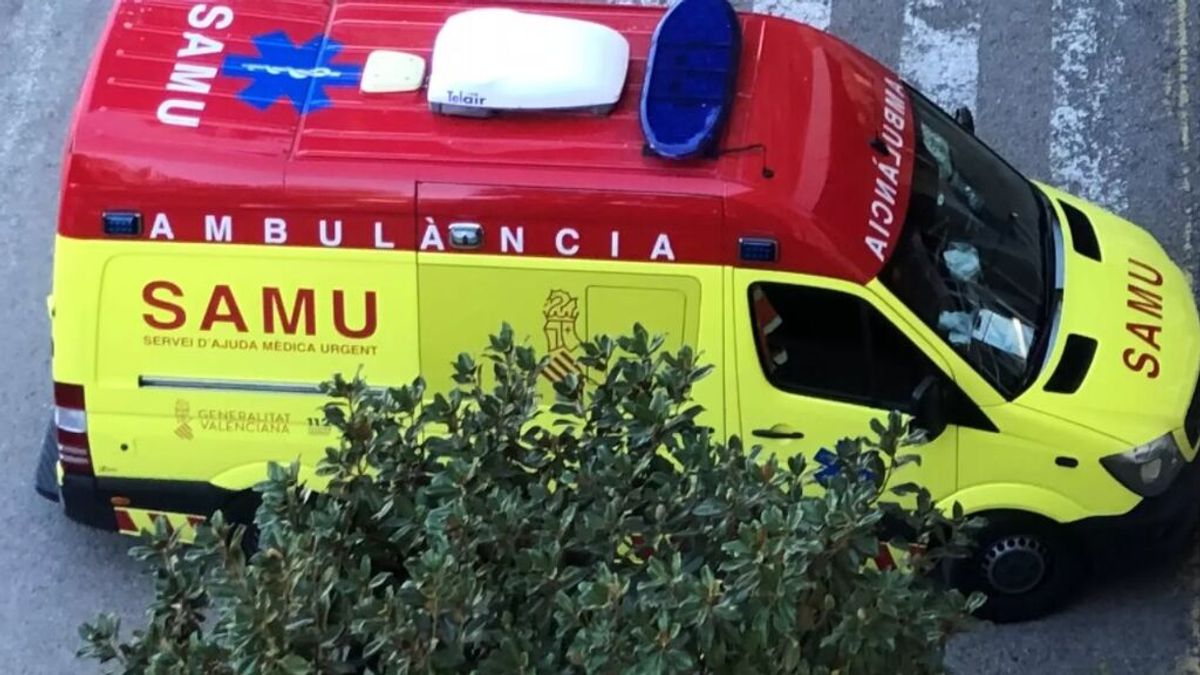 Un menor de 15 años herido con arma blanca en la plaza del Ayuntamiento de Valencia