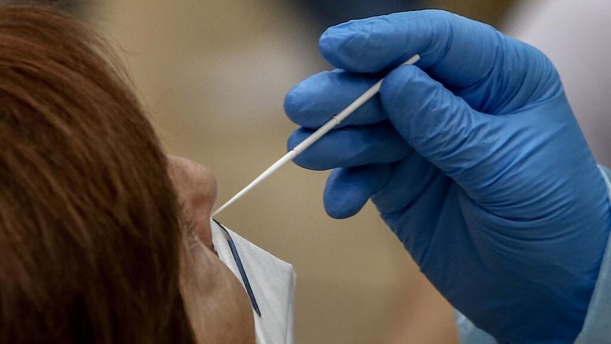 Nuevo protocolo: Osakidetza valida los positivos en test de farmacia que deberán aislarse y no serán sometidos a otra prueba Nuevo protocolo: Osakidetza valida los positivos en test de farmacia que deberán aislarse y no serán sometidos a otra prueba