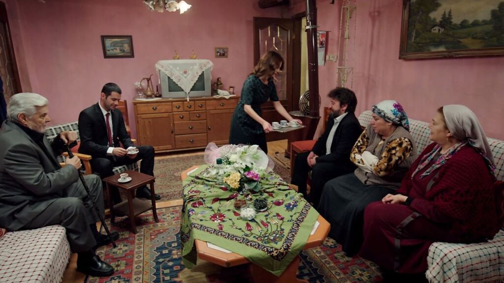 Ateş pide la mano de Bahar