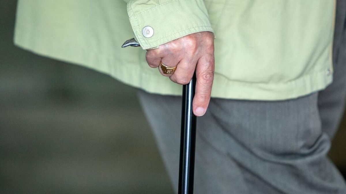 Murcia suspende las visitas a las residencias de mayores ante la expansión de ómicron Murcia suspende las visitas a las residencias de mayores ante la expansión de ómicron