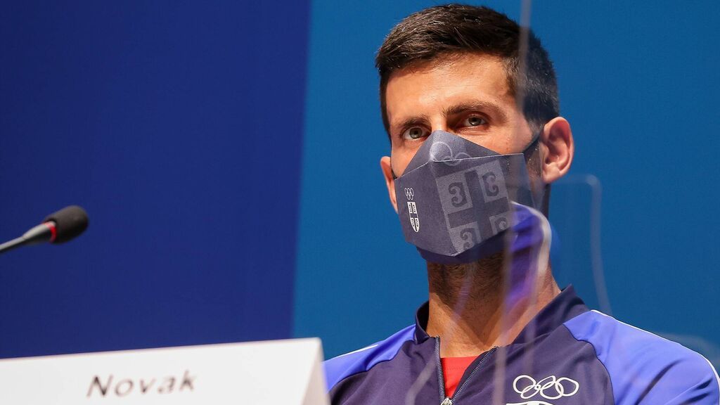 Novak Djokovic admite errores en su entrada a Australia.