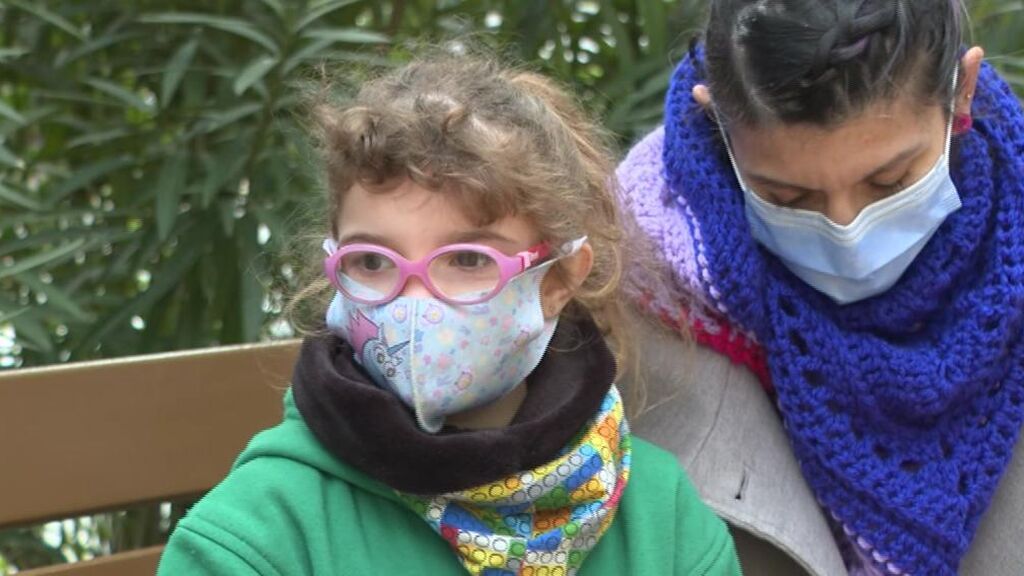 Gina, siete años: "Había otro niño malito que me dio su hígado"