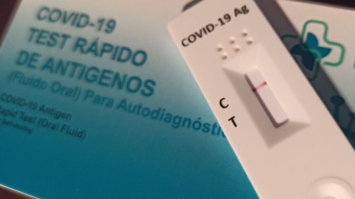 Andalucía baja su tasa por segundo día seguido hasta 1.560, pero suma 30 muertes y 11.565 contagios Andalucía baja su tasa por segundo día seguido hasta 1.560, pero suma 30 muertes y 11.565 contagios