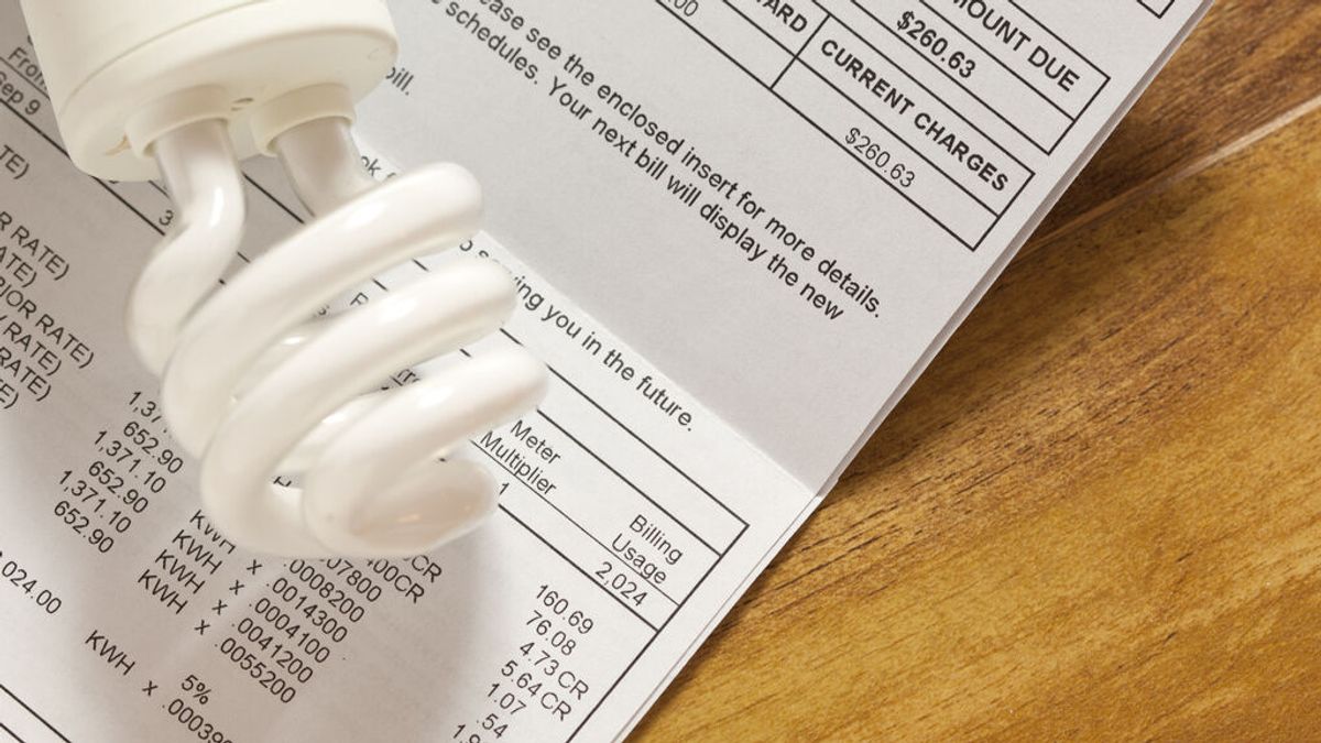 Lo que cuentan los recibos domiciliados de la luz: el importe subió un 13% para los clientes PVPC respecto a 2018 Lo que cuentan los recibos domiciliados de la luz: el importe subió un 13% para los clientes PVPC respecto a 2018
