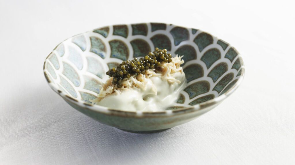 Merluza, centollo y caviar