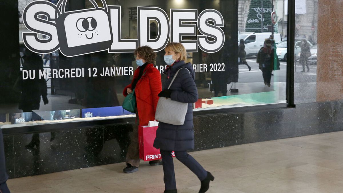 La justicia francesa elimina la obligación de llevar mascarilla al aire libre en París