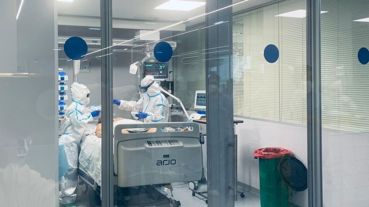 Andalucía registra nuevo repunte con 14.002 positivos covid y su tasa baja hasta 1.454,4 puntos Andalucía registra nuevo repunte con 14.002 positivos covid y su tasa baja hasta 1.454,4 puntos