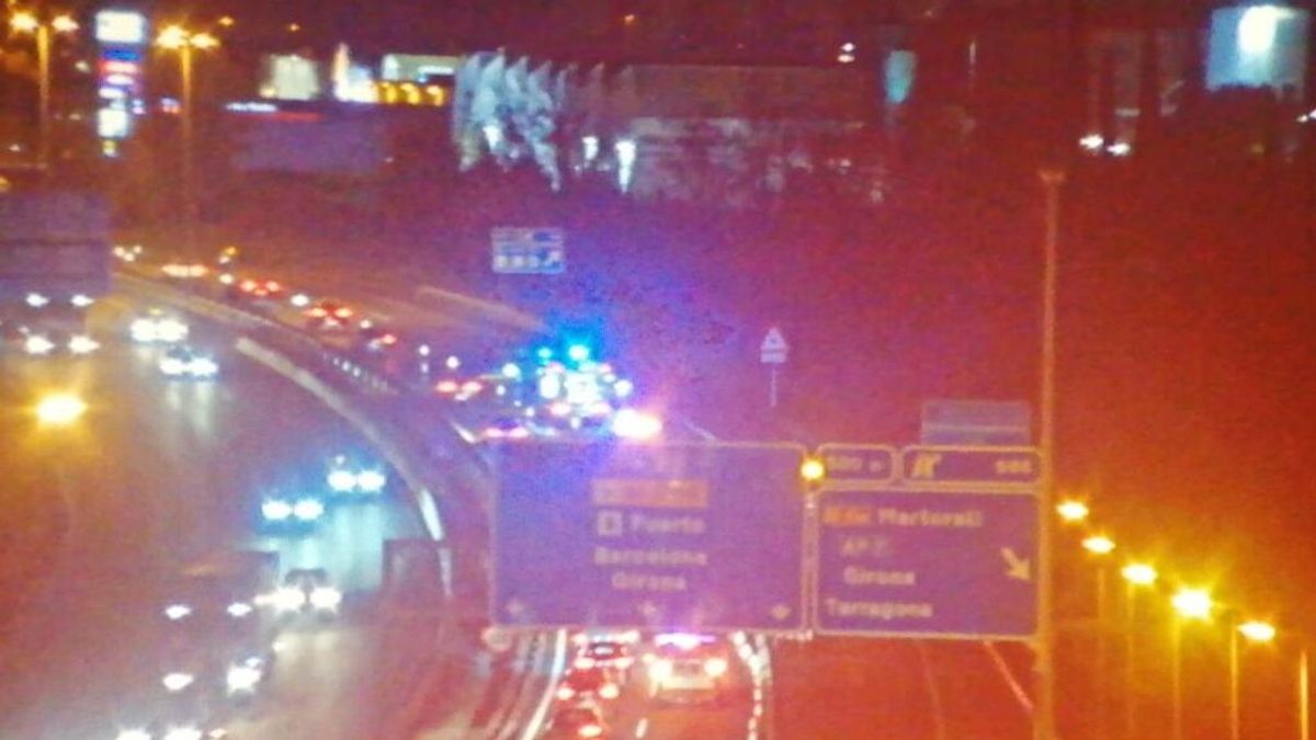 Una persona muere atropellada en la A-2 en Abrera, Barcelona Una persona muere atropellada en la A-2 en Abrera, Barcelona