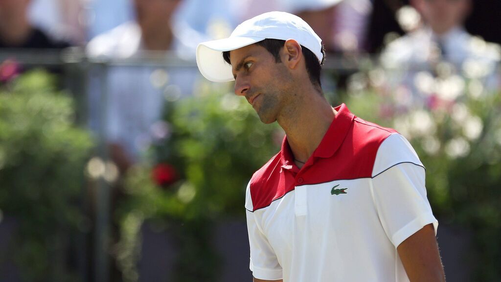 Djokovic, a un paso de la deportación: detenido a la espera del juicio definitivo