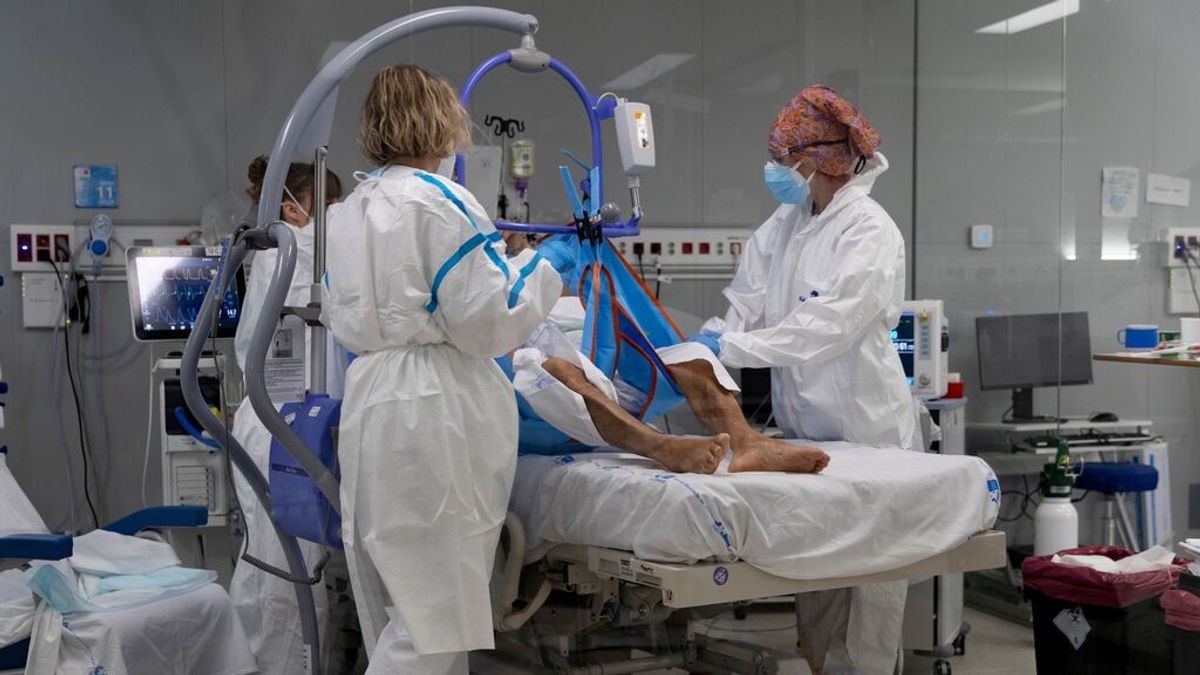 Madrid registra un descenso de contagios, ingresos y muertes Madrid registra un descenso de contagios, ingresos y muertes