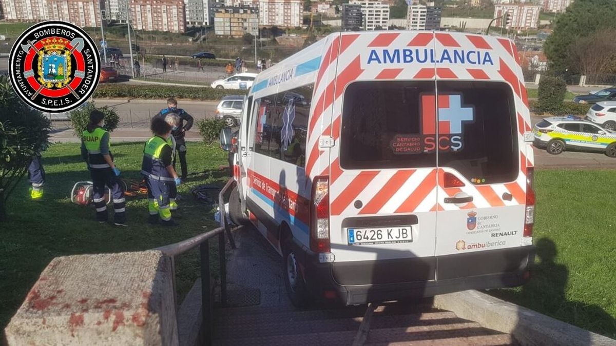EuropaPress_4196442_ambulancia_salio_via_bajada_polio_arrollo_varias_personas_falleciendo_ellas
