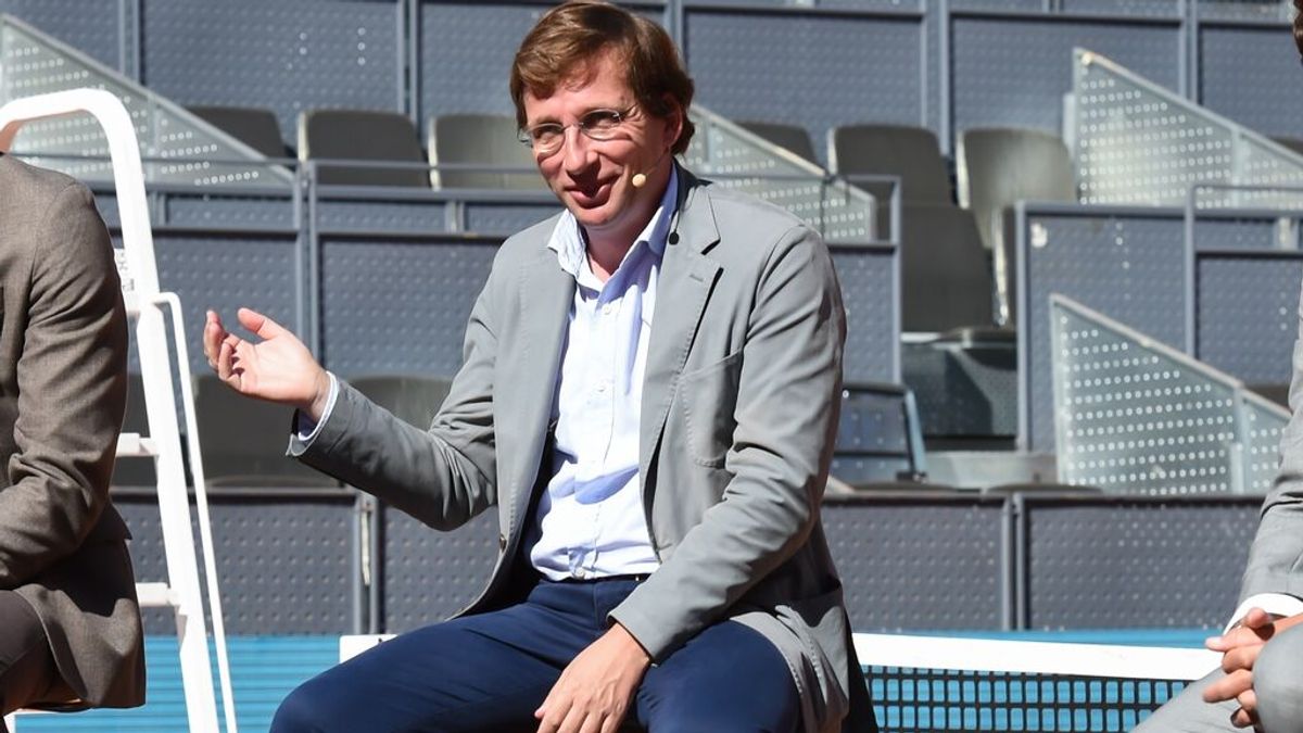 Almeida matiza que no ve ejemplar conducta de Djokovic pero "tendría derecho a jugar el Open" Almeida matiza que no ve ejemplar conducta de Djokovic pero "tendría derecho a jugar el Open"