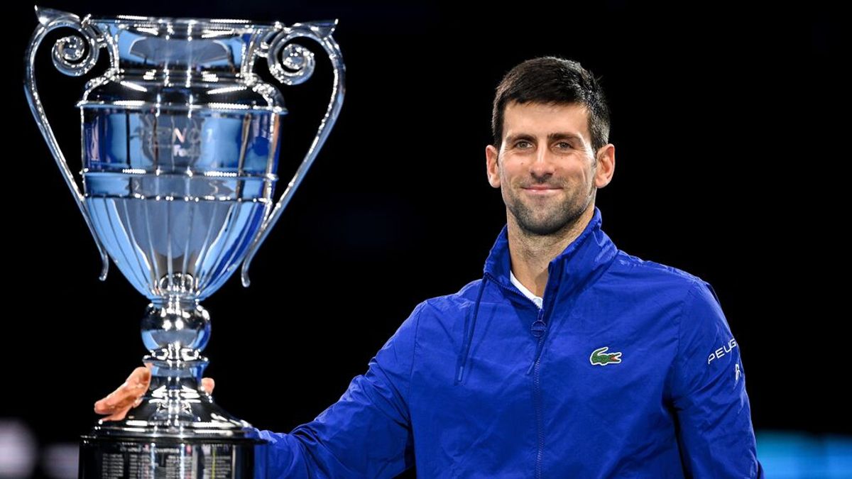 Lacoste, primer patrocinador que convoca Djokovic para analizar su fiasco en Australia