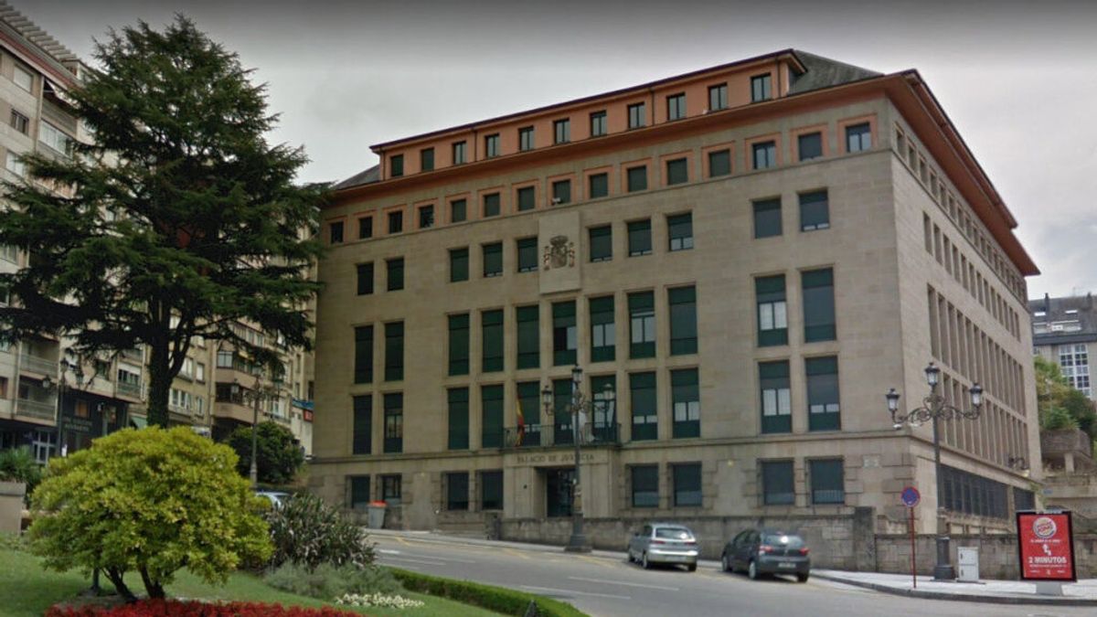 Piden siete años de cárcel para el exalcalde de Ourense Manuel Cabezas por el 'caso del 10%' Piden siete años de cárcel para el exalcalde de Ourense Manuel Cabezas por el 'caso del 10%'