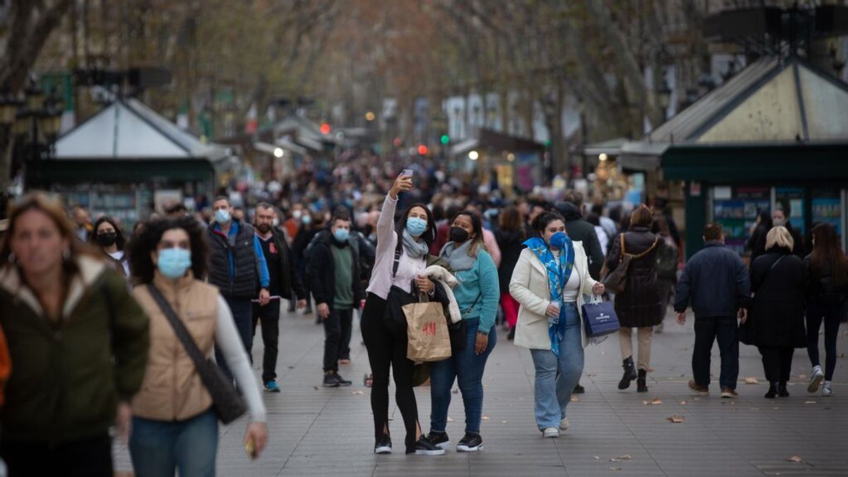 Ómicron ha infectado de covid-19 a más de 700.000 catalanes en las últimas tres semanas Ómicron ha infectado de covid-19 a más de 700.000 catalanes en las últimas tres semanas