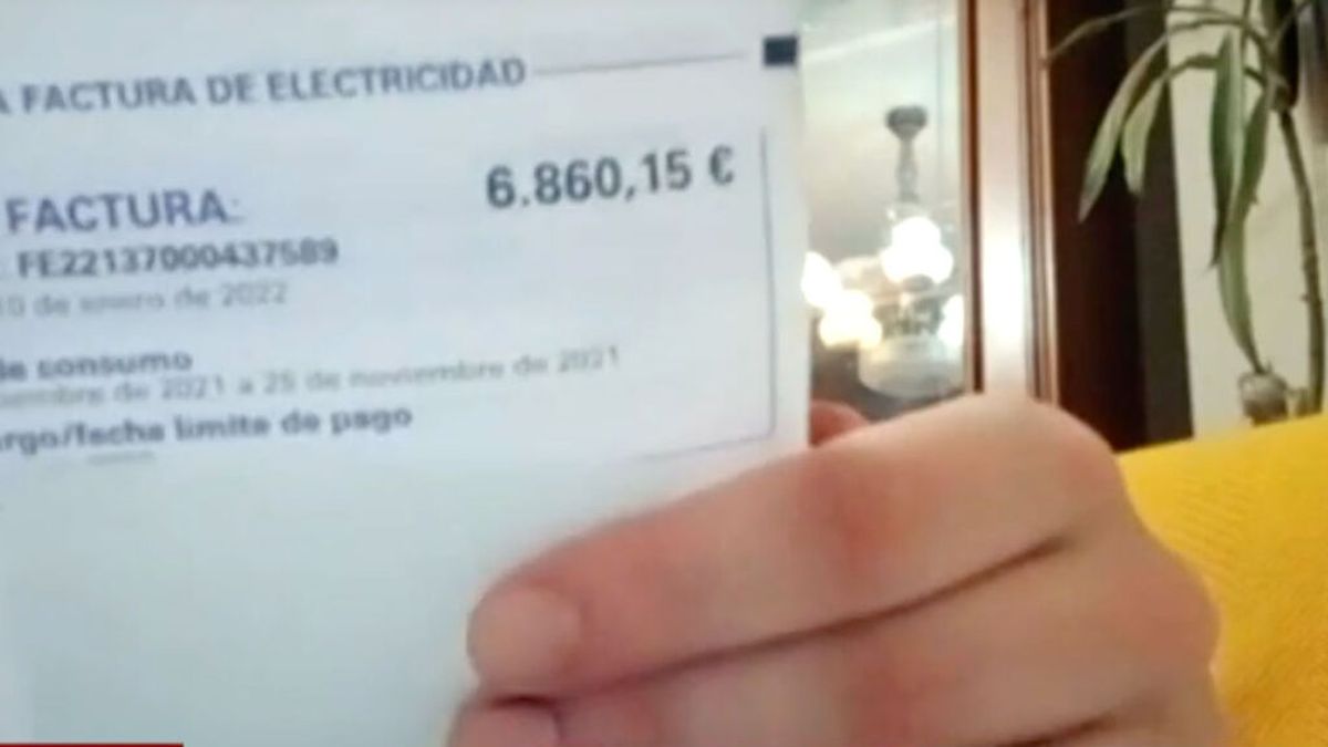 Una pareja gallega recibe por error una factura de la luz de 6.860 euros