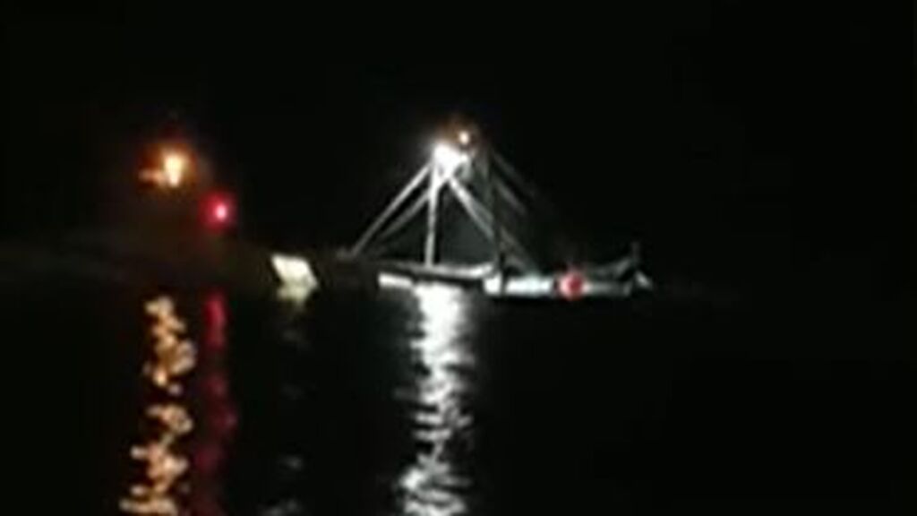 Así ha sido el hundimiento del pesquero ‘Charpat Segundo’ en Ibiza: hay un muerto y varios rescatados