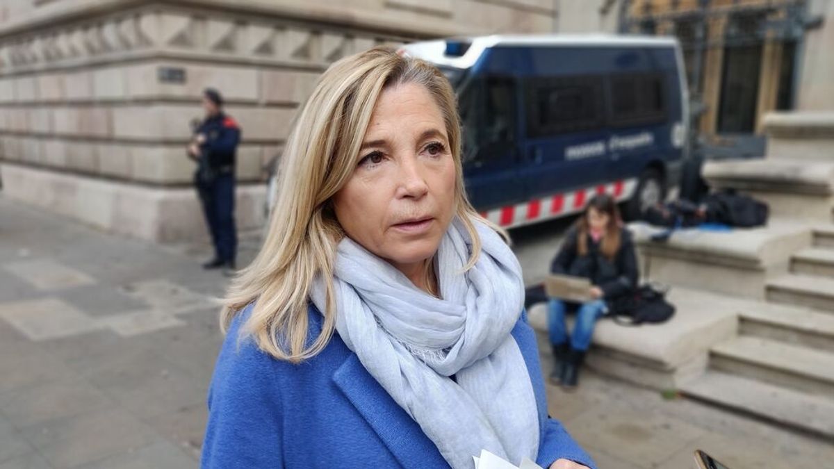 La Fiscalía pide 30.000 euros a la exvicepresidenta catalana Joana Ortega por burlar su inhabilitación La Fiscalía pide 30.000 euros a la exvicepresidenta catalana Joana Ortega por burlar su inhabilitación