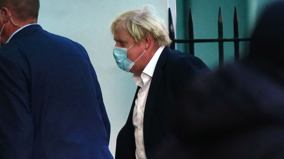 La bebé de Boris Johnson tiene covid y se recupera tras estar "bastante mal"