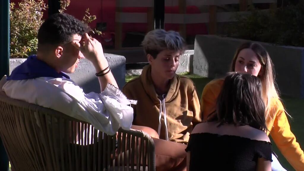 ¿Le pasa algo a Kenny?